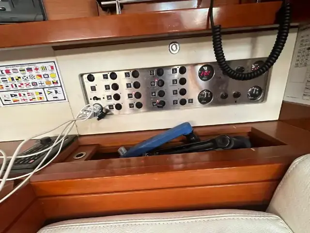 Beneteau Oceanis 58