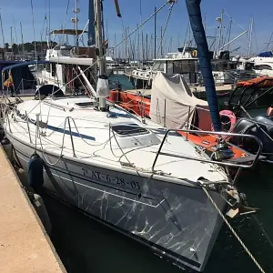 2003 Bavaria 32