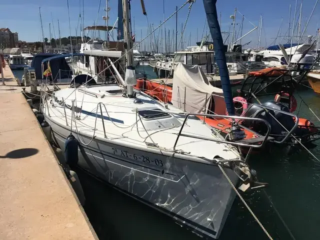 Bavaria 32