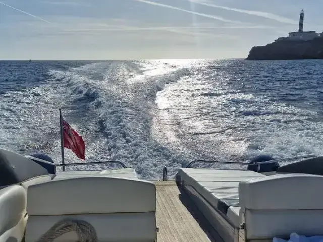 Sunseeker Superhawk 43