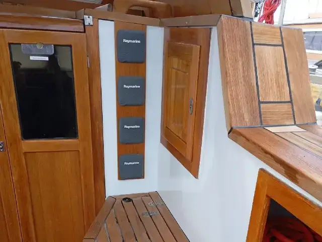 Perkins Motorsailer 13,50