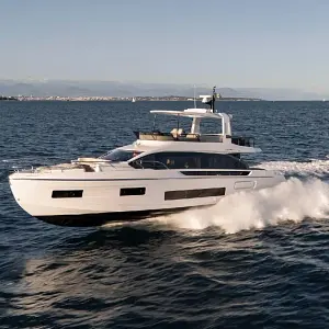 2025 Azimut Fly 62