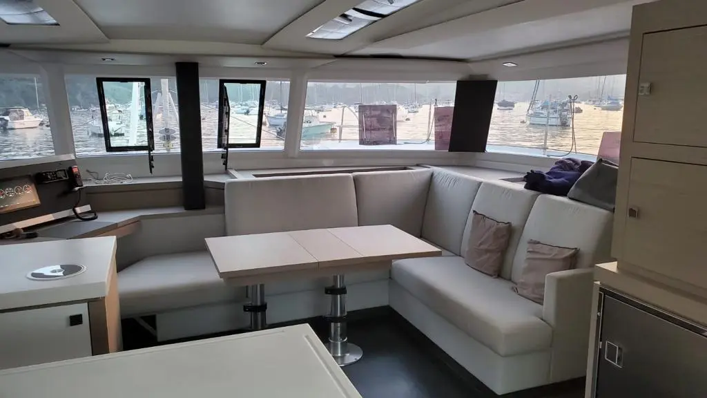 2020 Fountaine Pajot saona 47