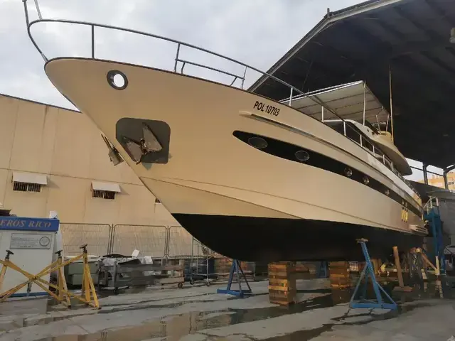 Astondoa 72