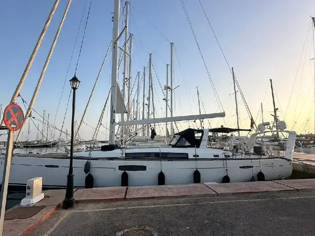 Beneteau Oceanis 58