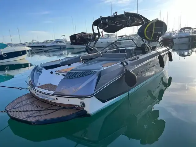 Nautique Super Air G25