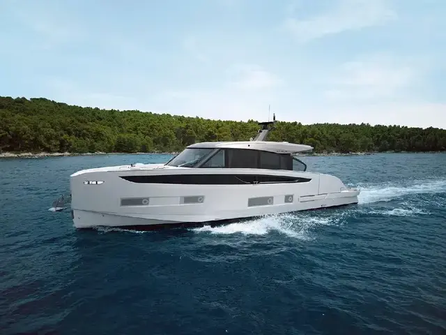 Azimut Seadeck 6