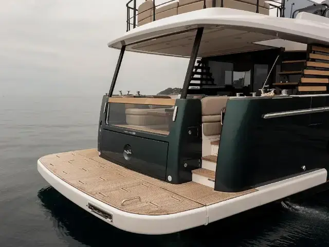 Azimut Magellano 60