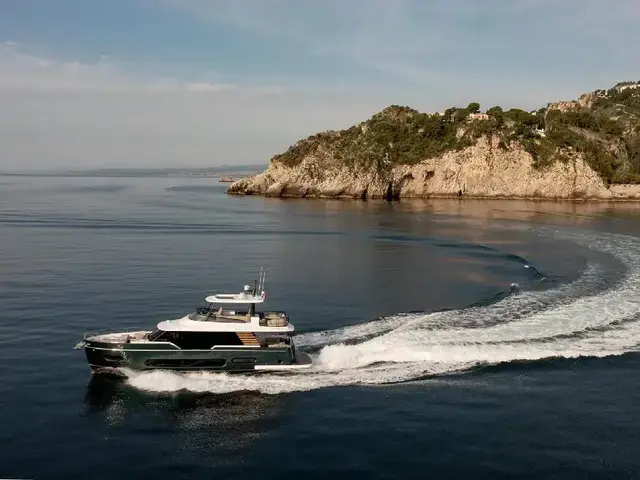 Azimut Magellano 60