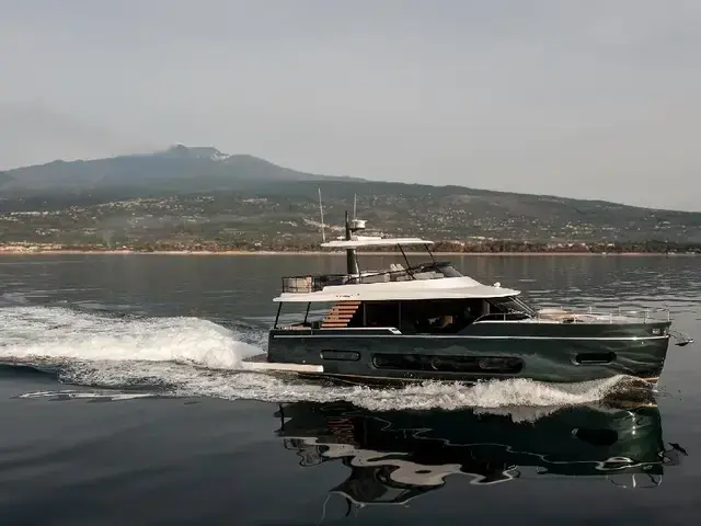 Azimut Magellano 60