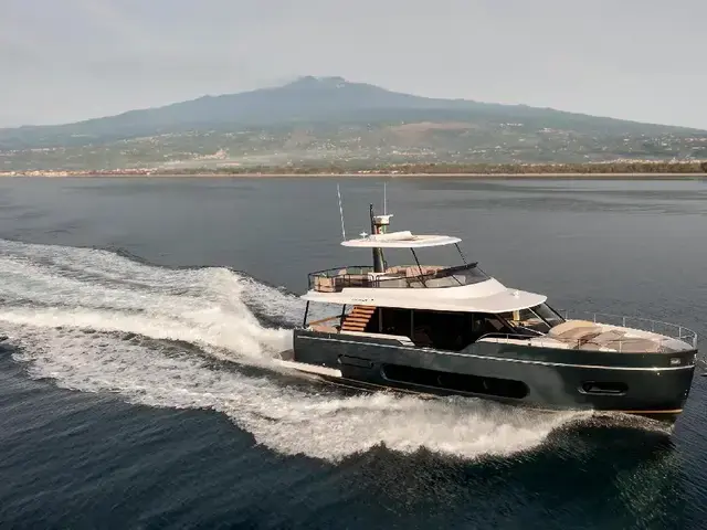 Azimut Magellano 60