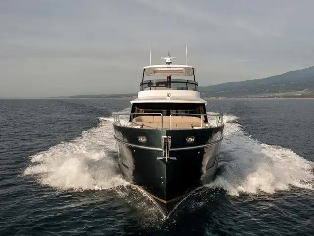 Azimut Magellano 60