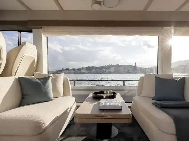 Azimut Magellano 60