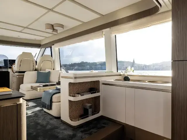 Azimut Magellano 60