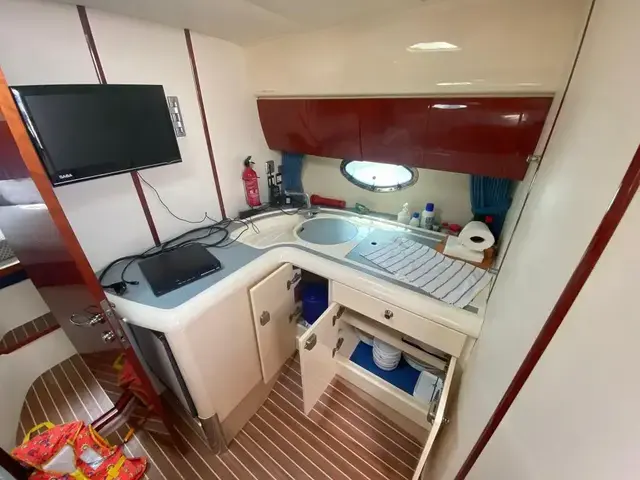 Fairline 34