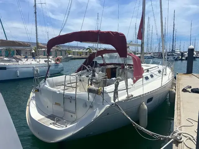 Beneteau Oceanis 351