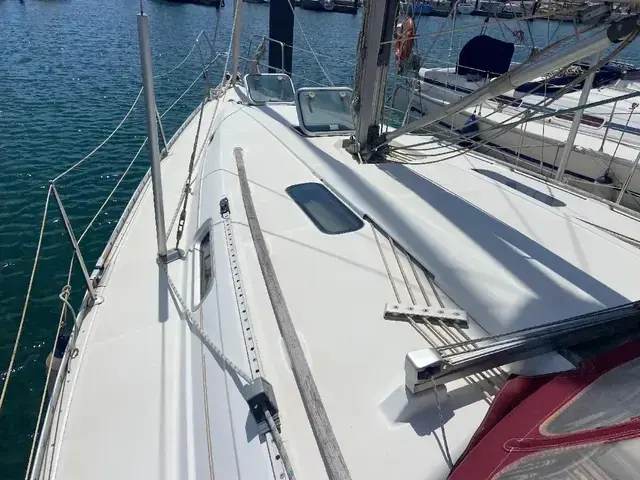 Beneteau Oceanis 351