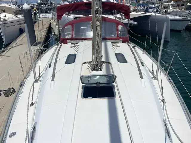 Beneteau Oceanis 351