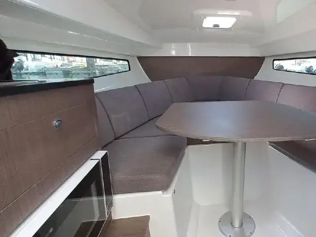 Beneteau Flyer 8 Sundeck