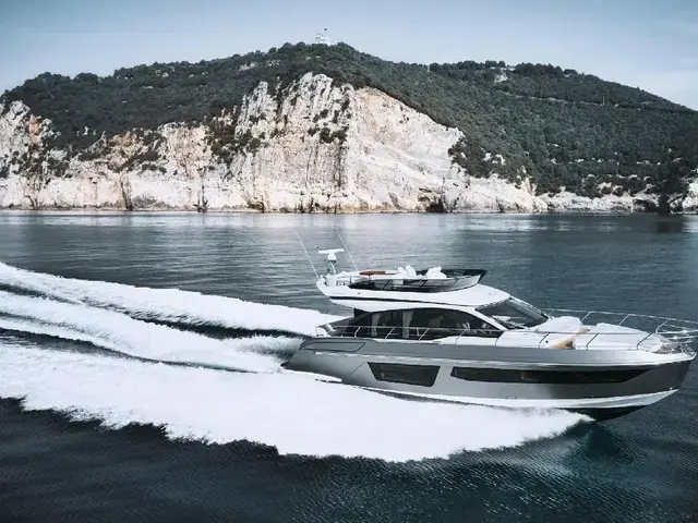 Azimut Fly 53