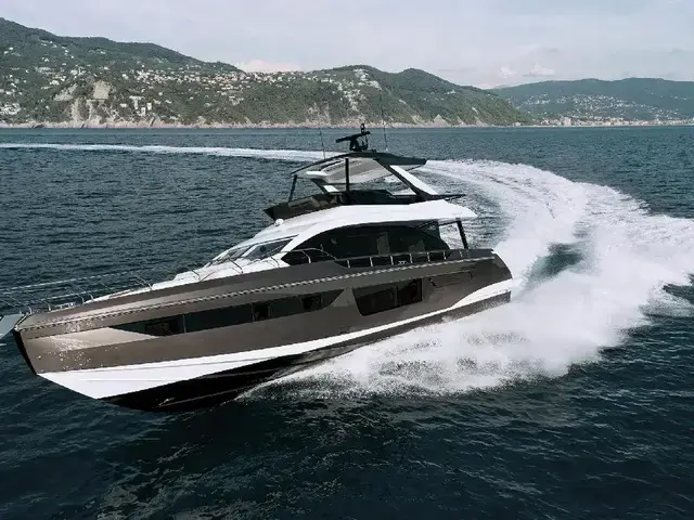 Azimut Fly 68