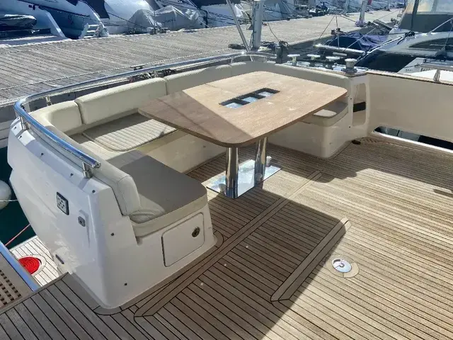 Azimut Magellano 50