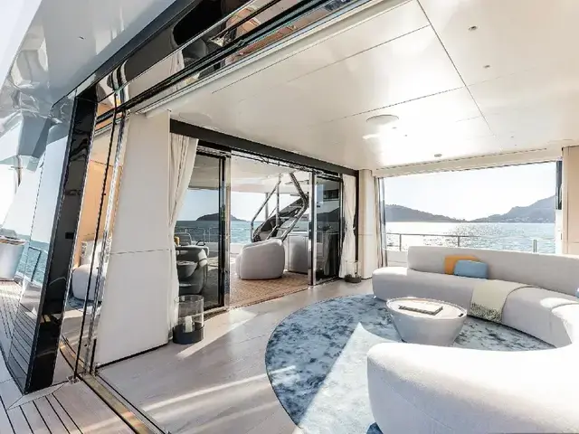 Azimut Grande 36M