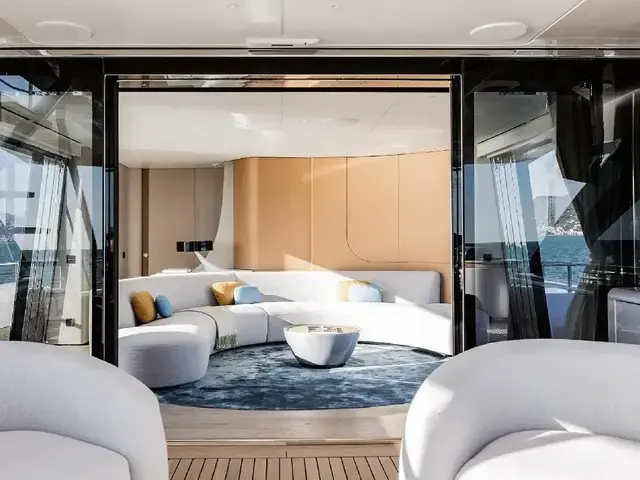 Azimut Grande 36M