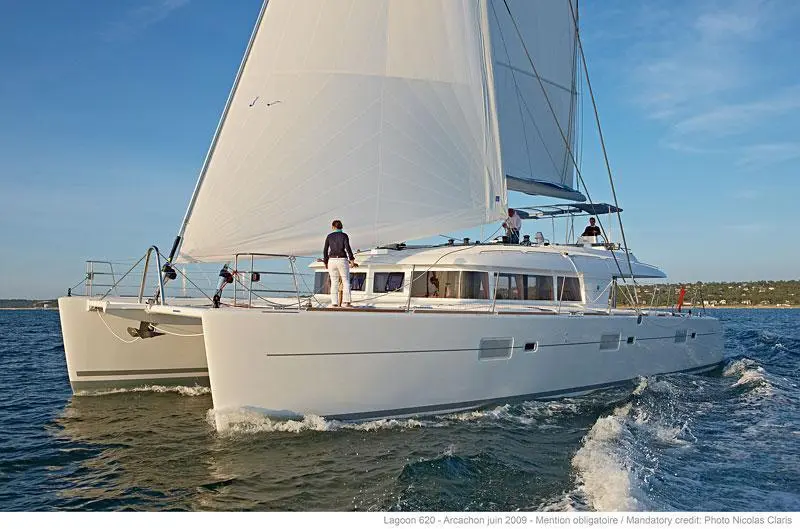 2015 Lagoon 620