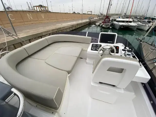 Azimut Magellano 43