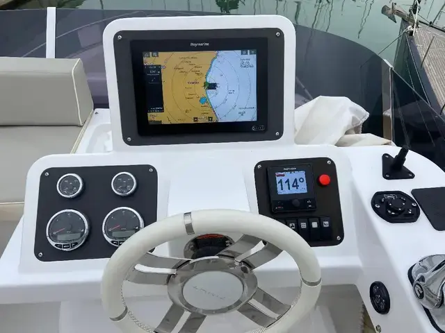 Azimut Magellano 43