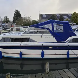 1981 Fairline Mirage 29 Aft Cabin