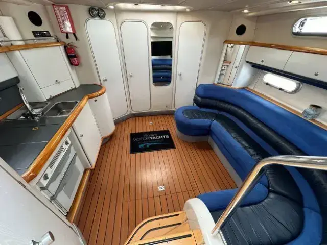 Sealine 360 Ambassador