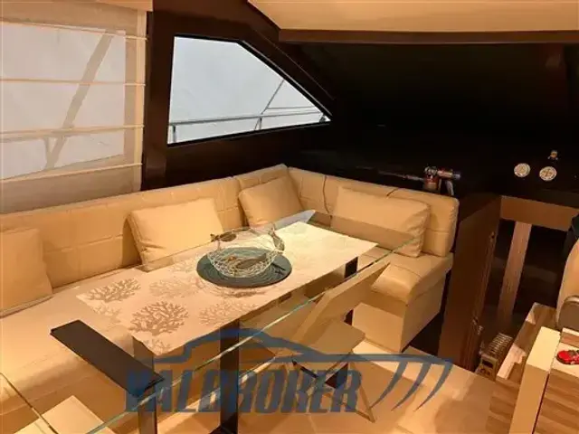 Ferretti Yachts Ferretti 670