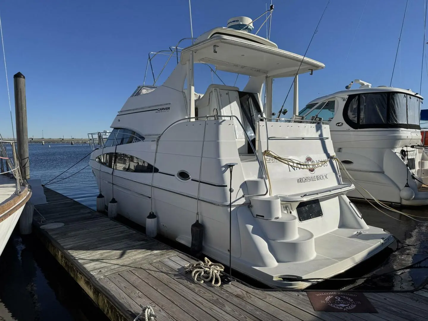 2003 Carver 366 motor yacht