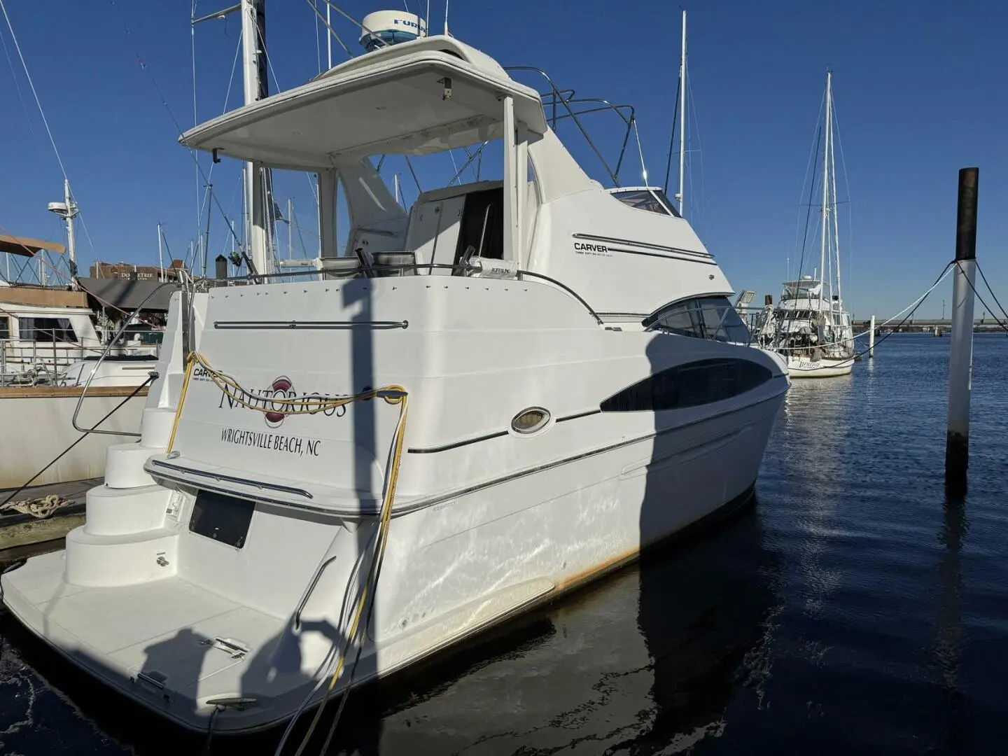 2003 Carver 366 motor yacht