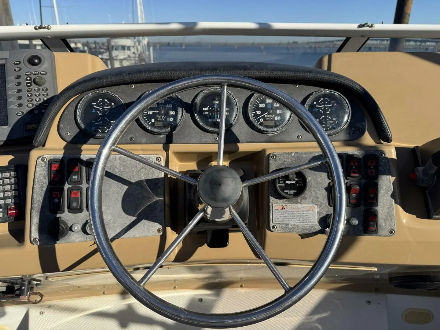 2003 Carver 366 motor yacht