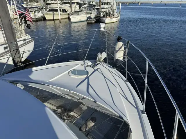 Carver 366 Motor Yacht