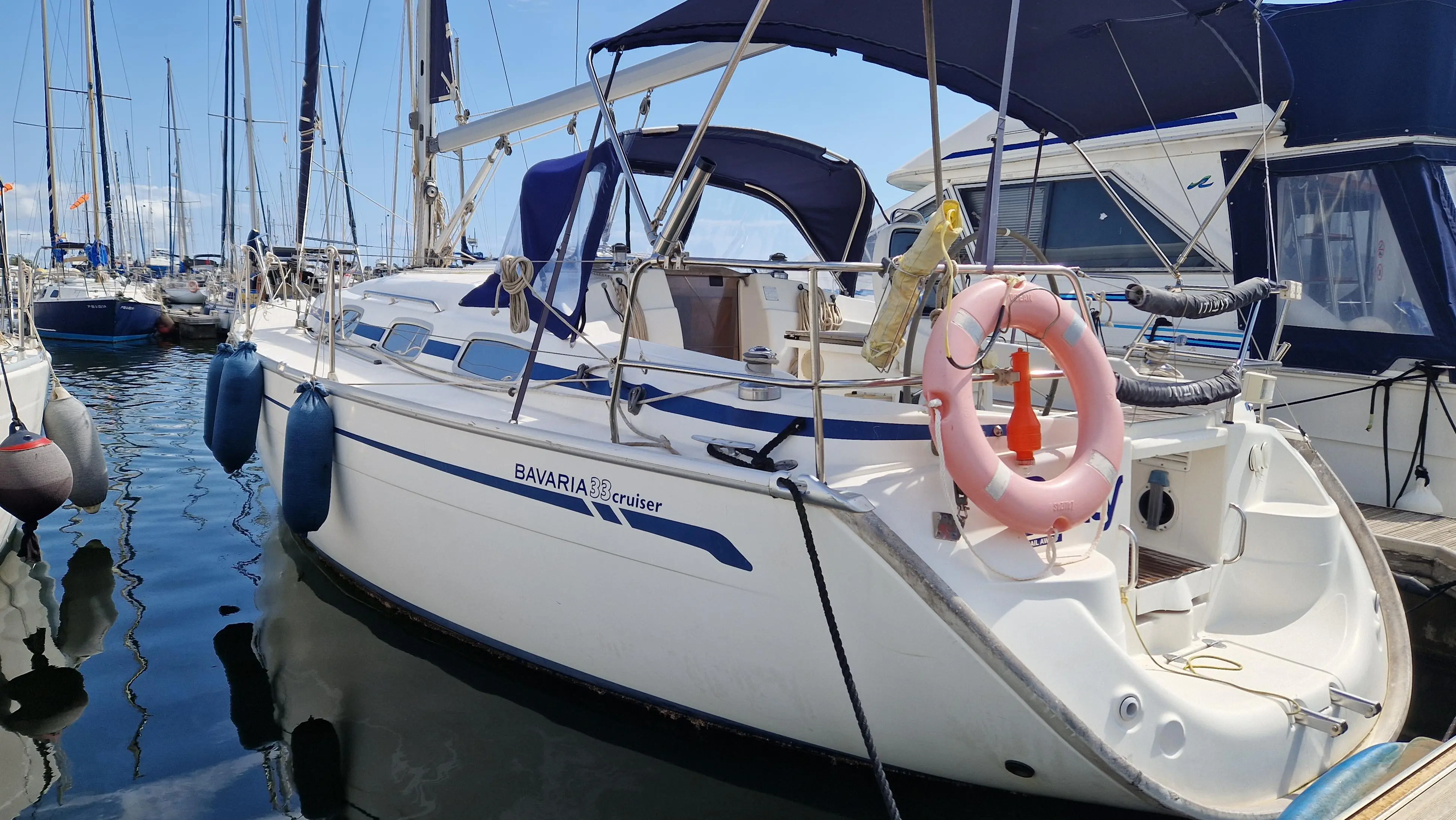 2007 Bavaria 33 cruiser