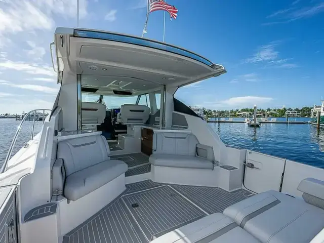 Tiara Yachts 43 Le