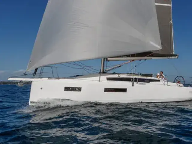 Jeanneau Sun Odyssey 350