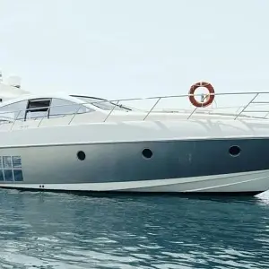 2009 Azimut 68 S