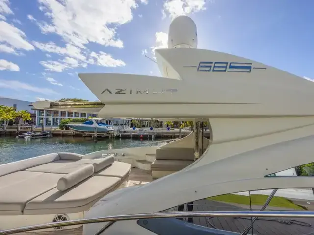 Azimut 68 S