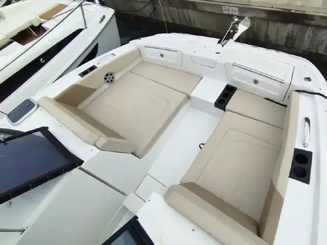 Aquila 32 Sport