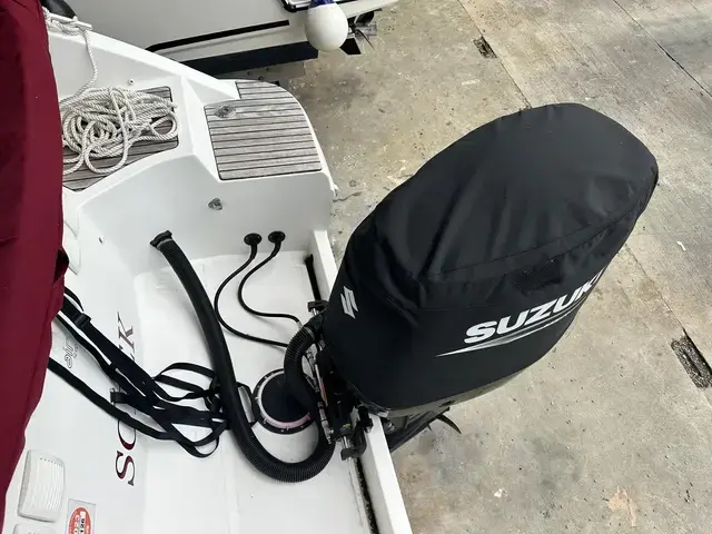 Beneteau Flyer 850 Sundeck