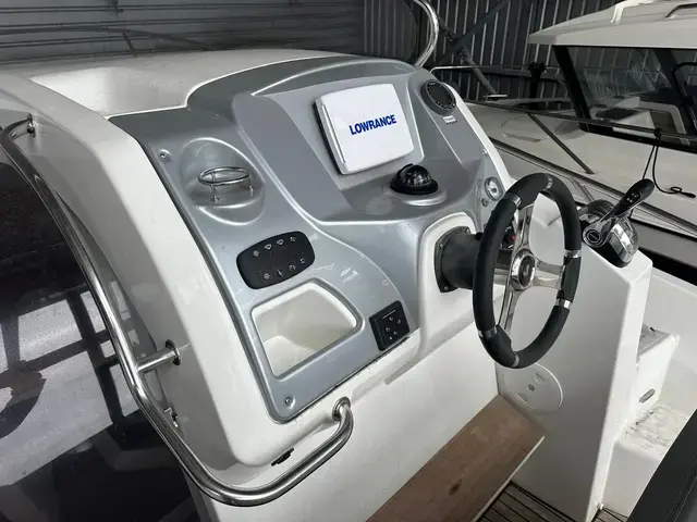 Beneteau Flyer 850 Sundeck