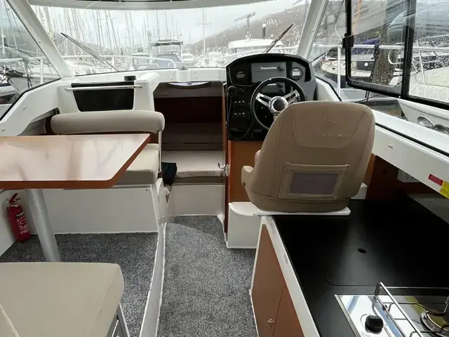 Jeanneau Merry Fisher 795