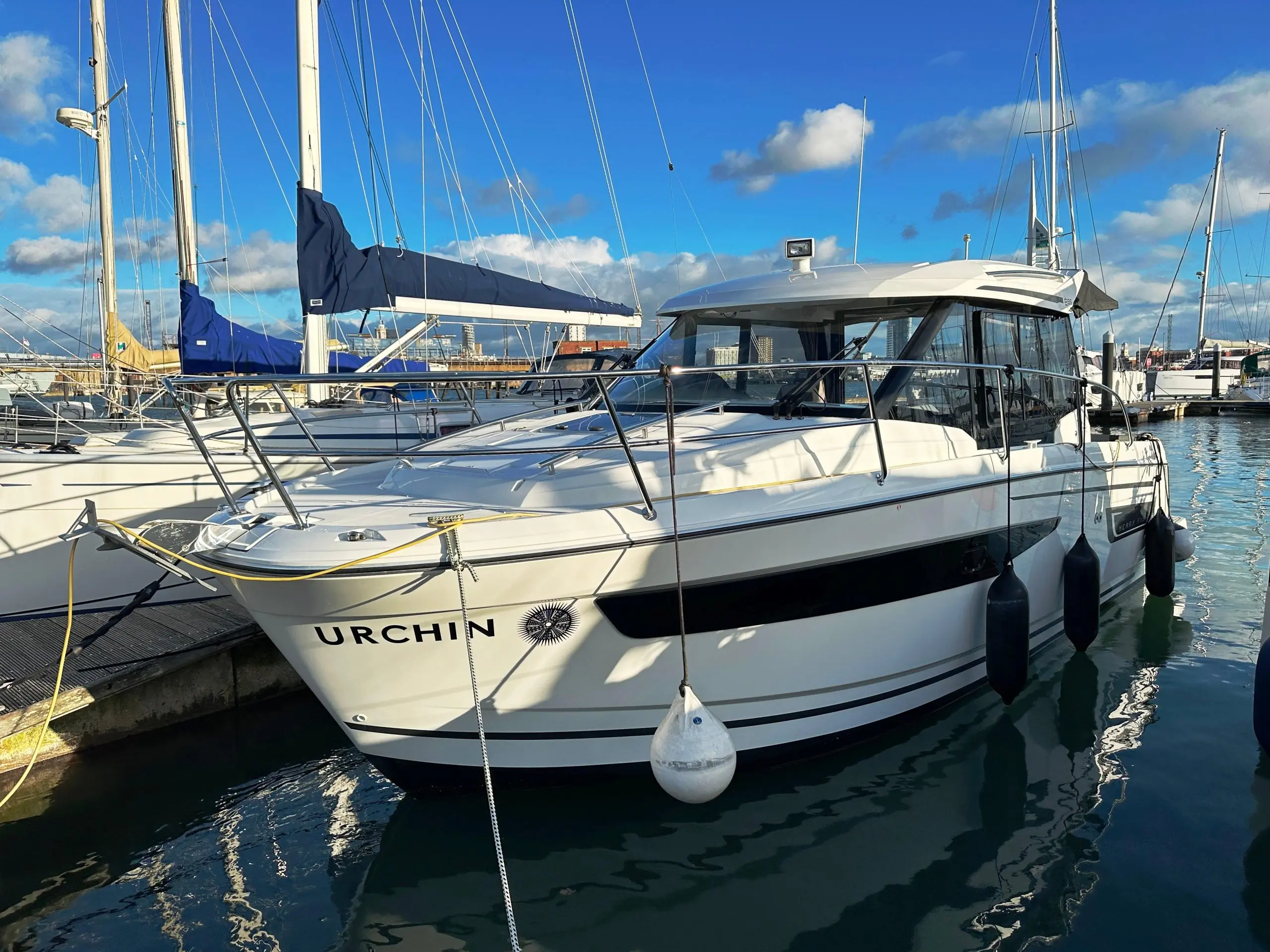 2019 Jeanneau merry fisher 895