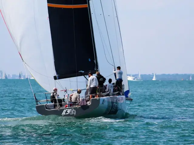 Melges IC37