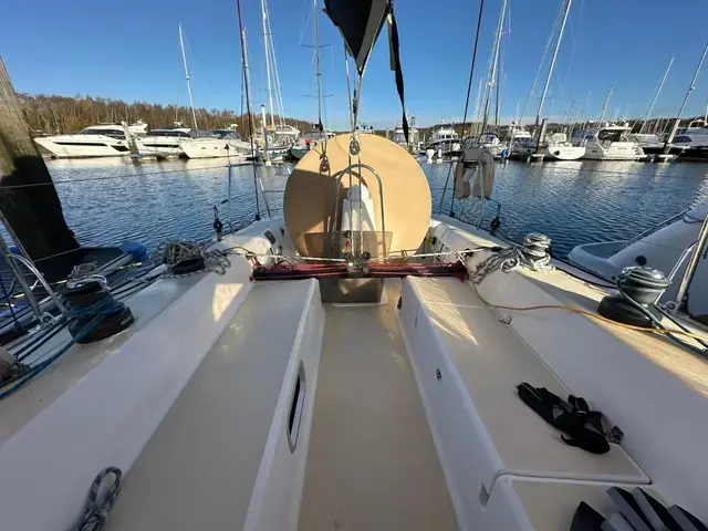 J Boats 120